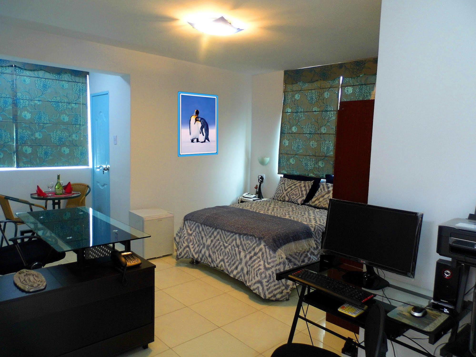 Magicperu Apart Hotel Trujillo Buitenkant foto