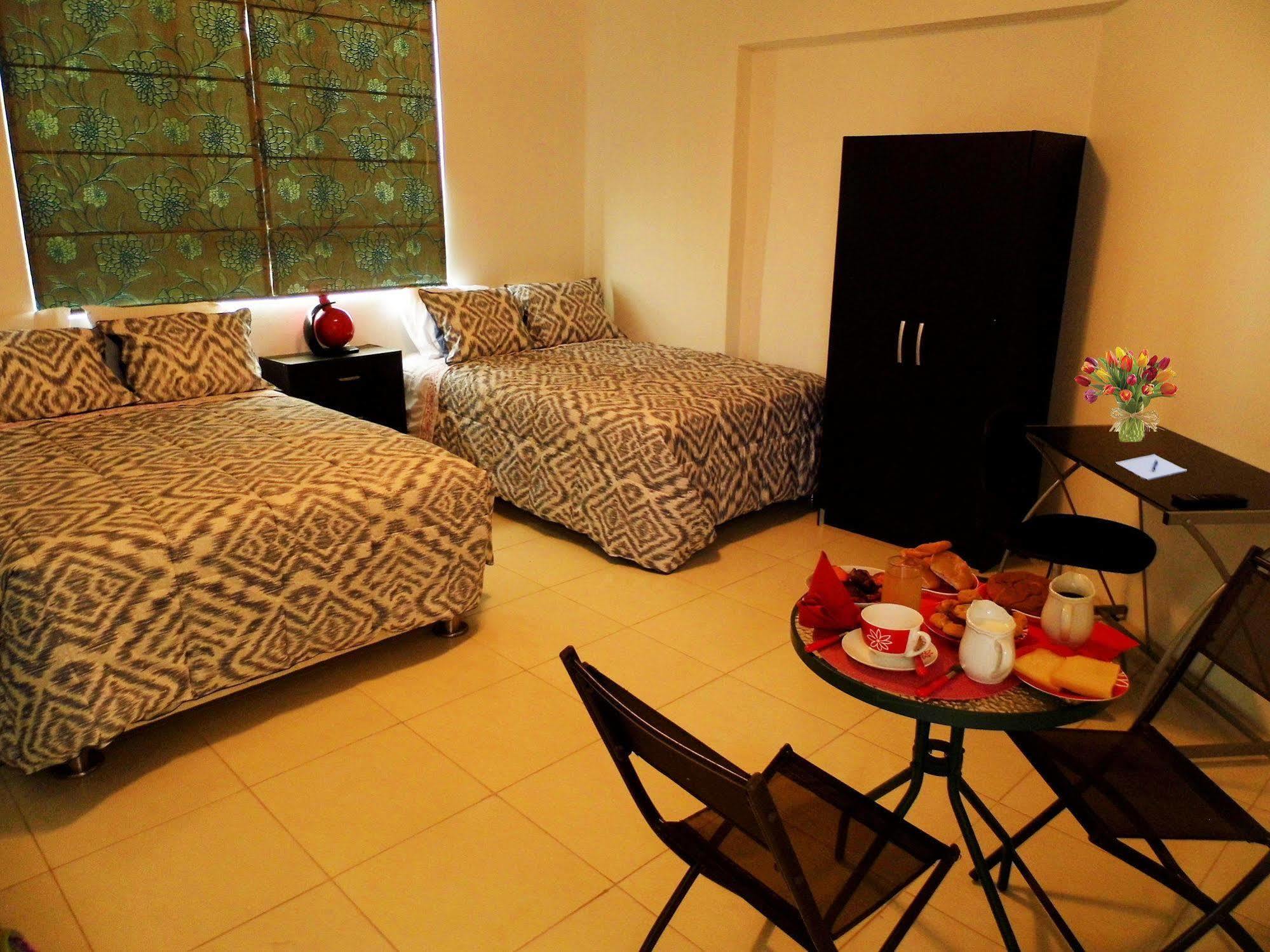 Magicperu Apart Hotel Trujillo Buitenkant foto